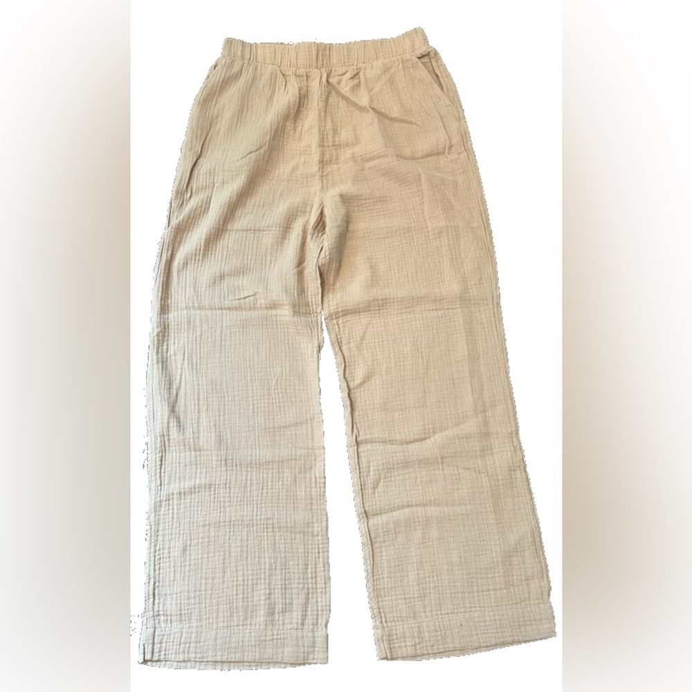 EUC Faherty beige crinkle cotton pants size L